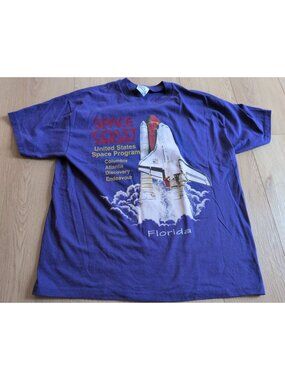 Vintage 90s NASA Shuttle Program T-Shirt - Space Coast Florida Hanes Large